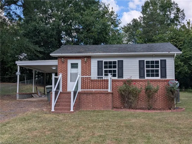 $124,900 | 1113 Willow Street, Eden, NC 27288