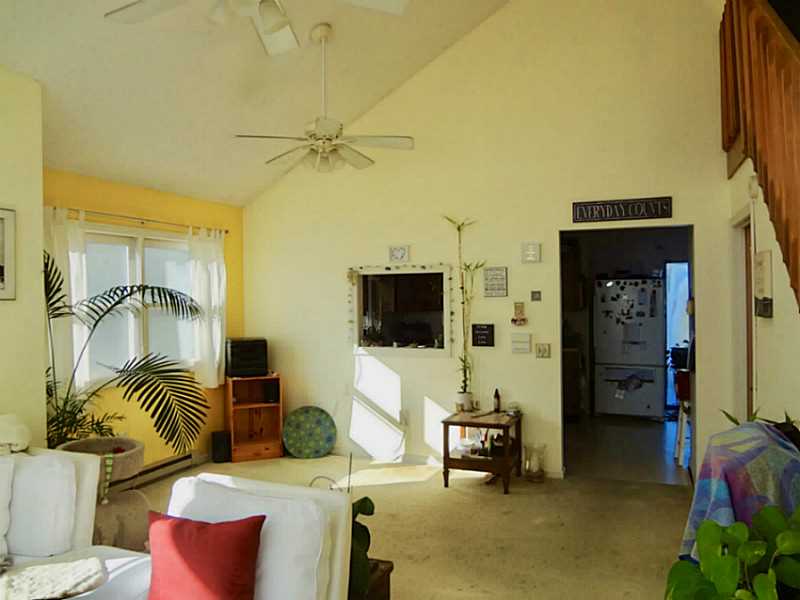 76 Quannacut Road, Unit 76A Westerly, RI 02891 - Photo 7 of 18 Living Room.