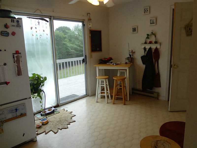 76 Quannacut Road, Unit 76A Westerly, RI 02891 - Photo 10 of 18 Kitchen.
