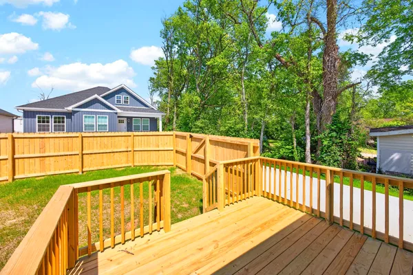 $2,200 | 206 Ross Avenue, Unit 110, Gallatin, TN 37066