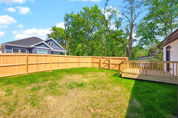 $2,200 | 206 Ross Avenue, Unit 110, Gallatin, TN 37066