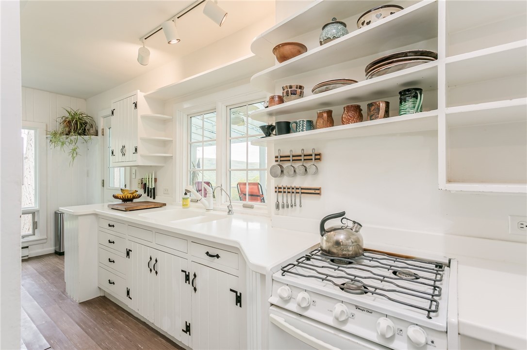 3291 Flint Hill Road Italy, NY 14512 - Photo 7 of 37