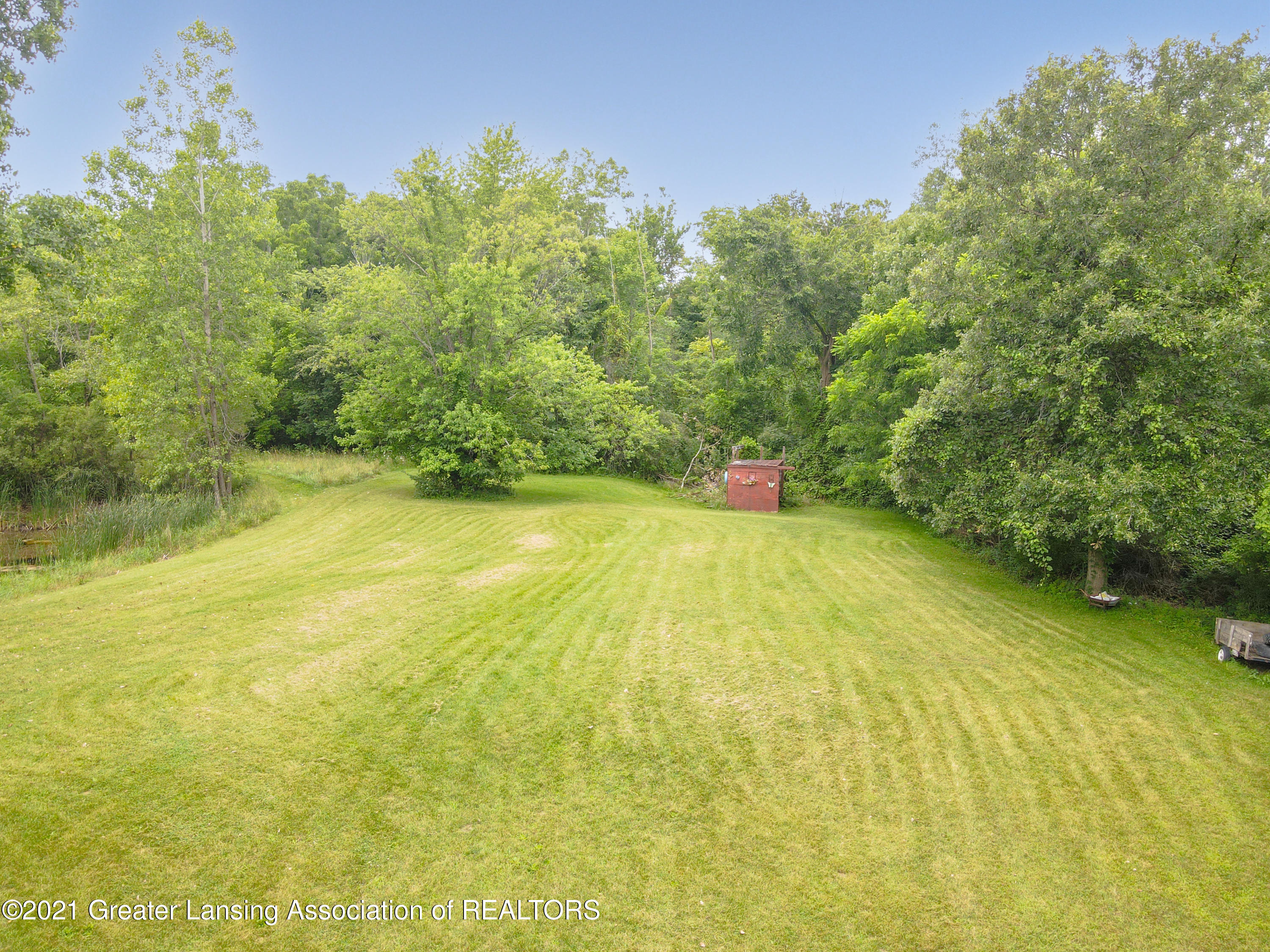 2375 North Smith Road Eaton Rapids, MI 48827 - Photo 37 of 46 2375_N_Smith_rd-36