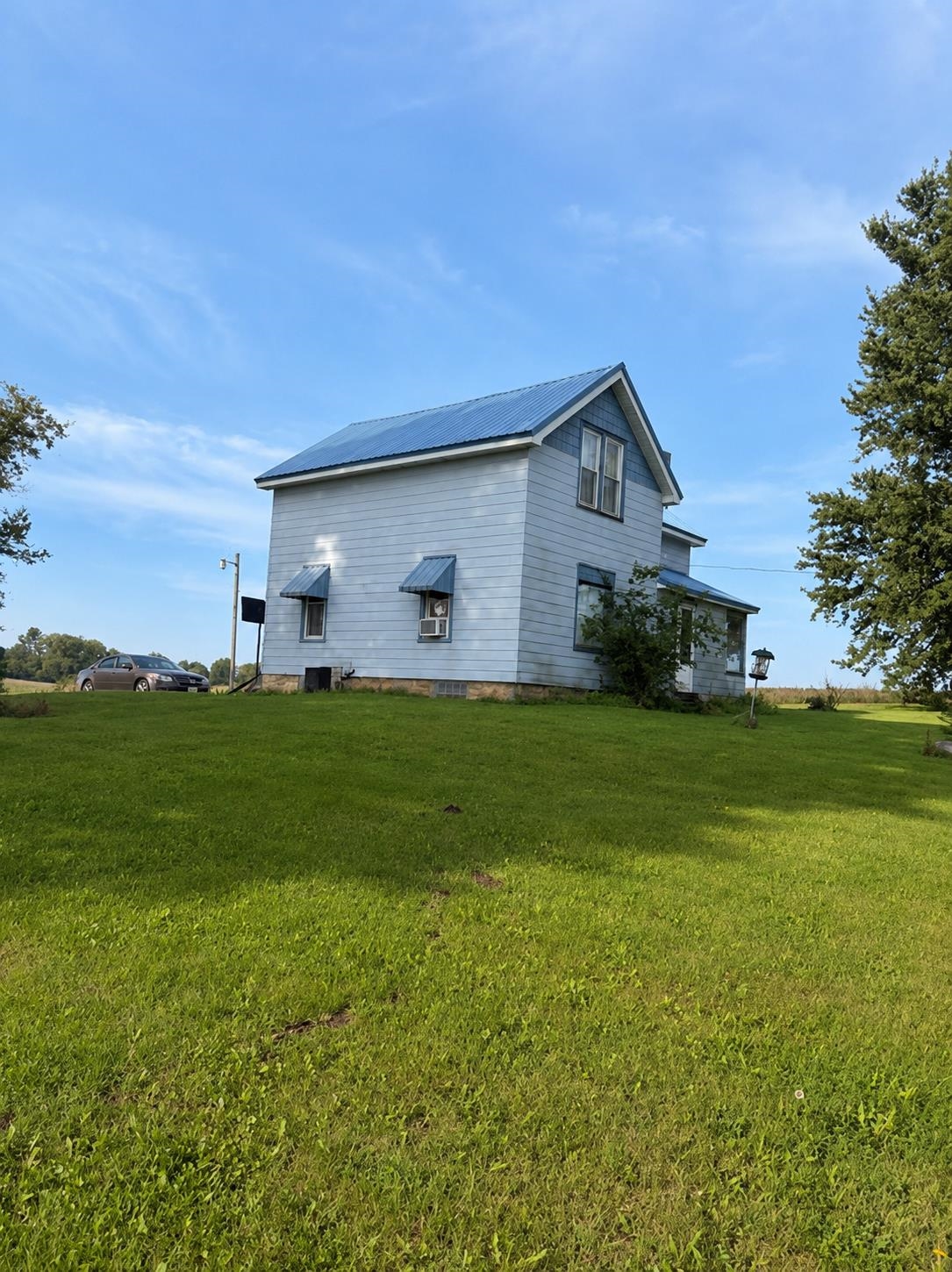 5215 County Road West Dodgeville, WI 53533 - Photo 1 of 15 Gallery Image 1