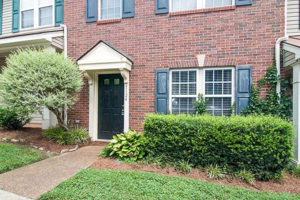 7124 Wheat Road Fairview, TN 37062 - Photo 3 of 16 Gallery Image 3