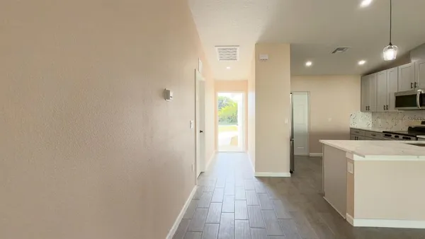 $1,650 | 11154 Pendleton Avenue, Englewood, FL 34224