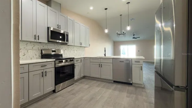 $1,750 | 11154 Pendleton Avenue, Englewood, FL 34224