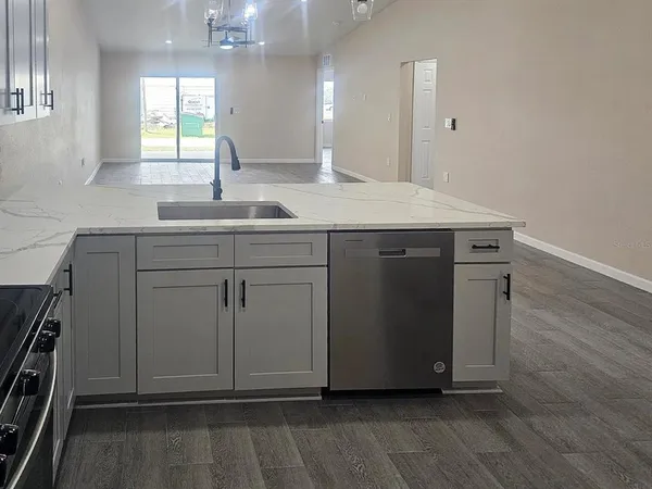 $1,650 | 11154 Pendleton Avenue, Englewood, FL 34224