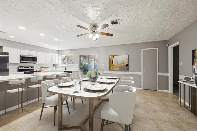 $2,000 | 16811 Forthloch Court, Houston, TX 77084