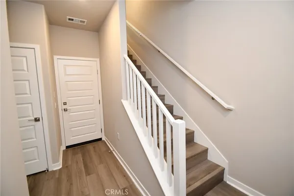 $4,800 | 1487 Skyline Lane, San Pedro, CA 90732