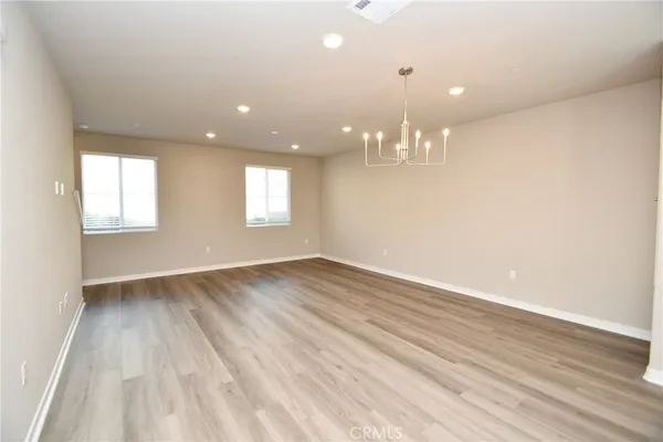 $4,800 | 1487 Skyline Lane, San Pedro, CA 90732