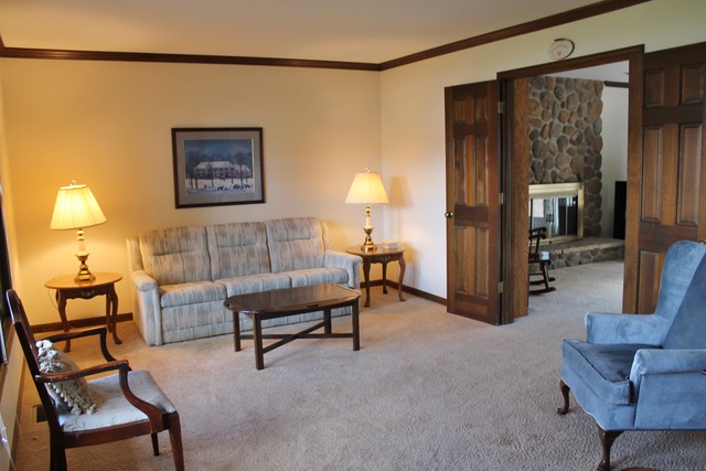 236 Perth Road Cary, IL 60013 - Photo 2 of 15