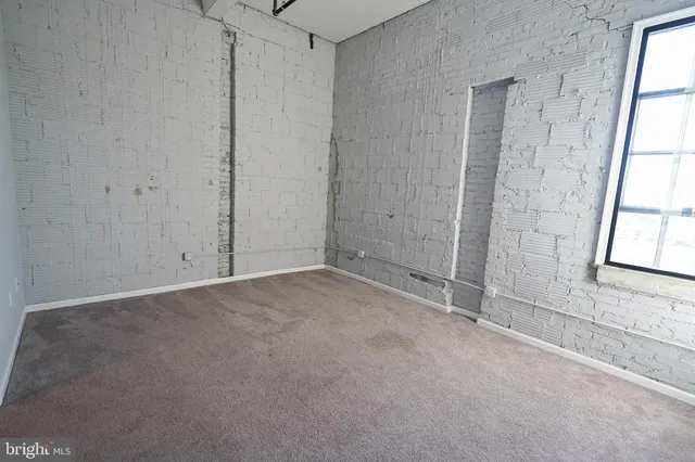 $1,695 | 218 West Main Street, Unit 401, Salisbury, MD 21801