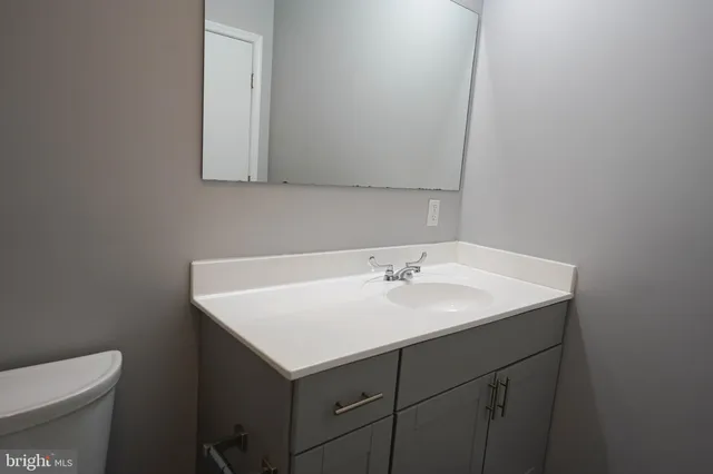 $1,695 | 218 West Main Street, Unit 401, Salisbury, MD 21801