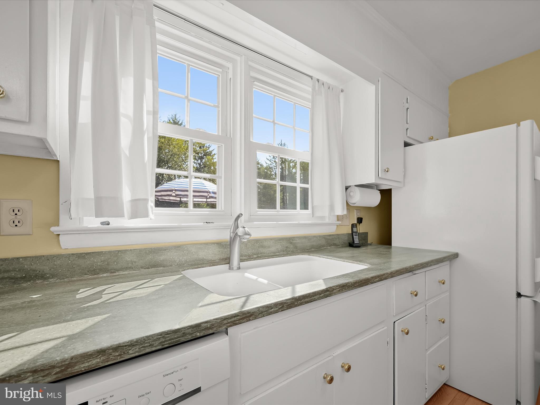 8224 Glendale Drive Frederick, MD 21702 - Photo 12 of 63 Kitchen