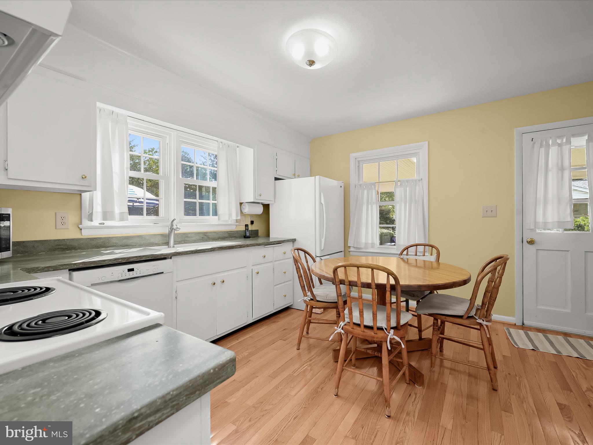 8224 Glendale Drive Frederick, MD 21702 - Photo 13 of 63 Kitchen