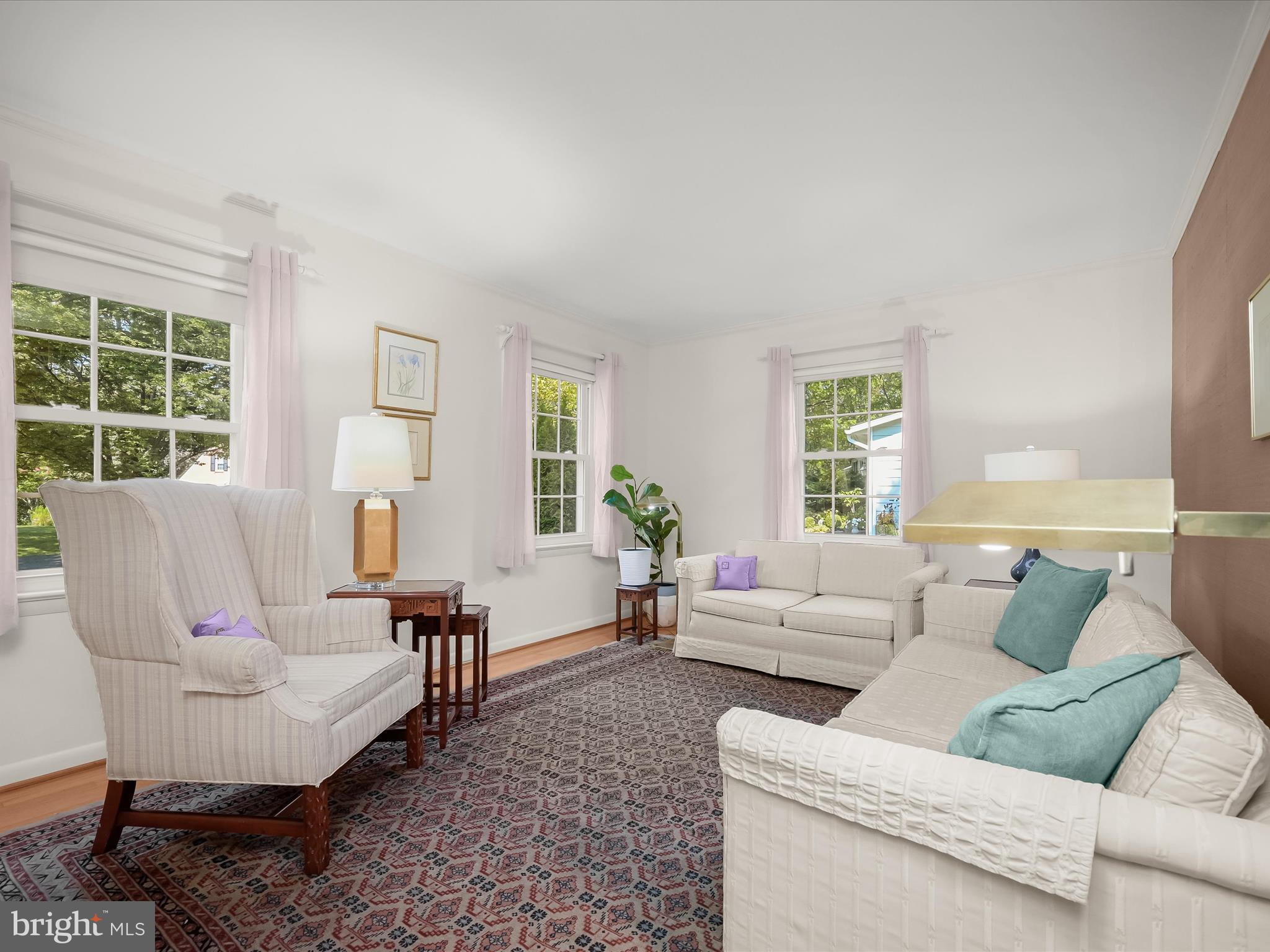 8224 Glendale Drive Frederick, MD 21702 - Photo 2 of 63 Living Room