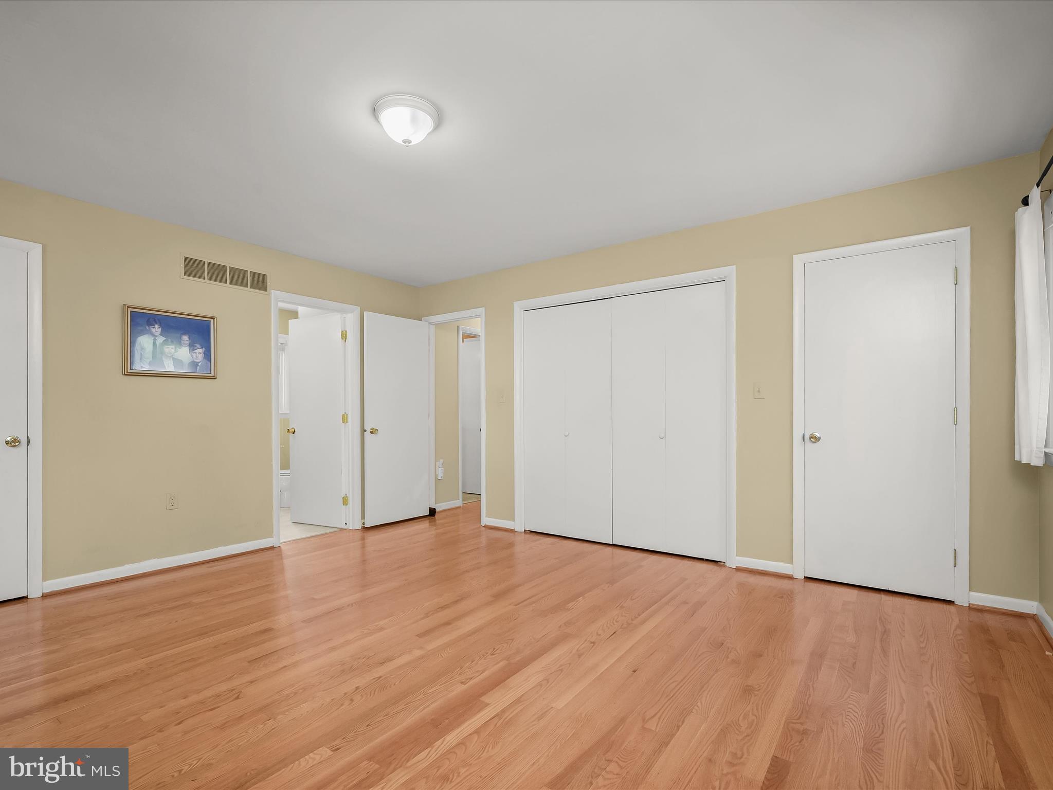 8224 Glendale Drive Frederick, MD 21702 - Photo 26 of 63 Primary Bedroom Suite