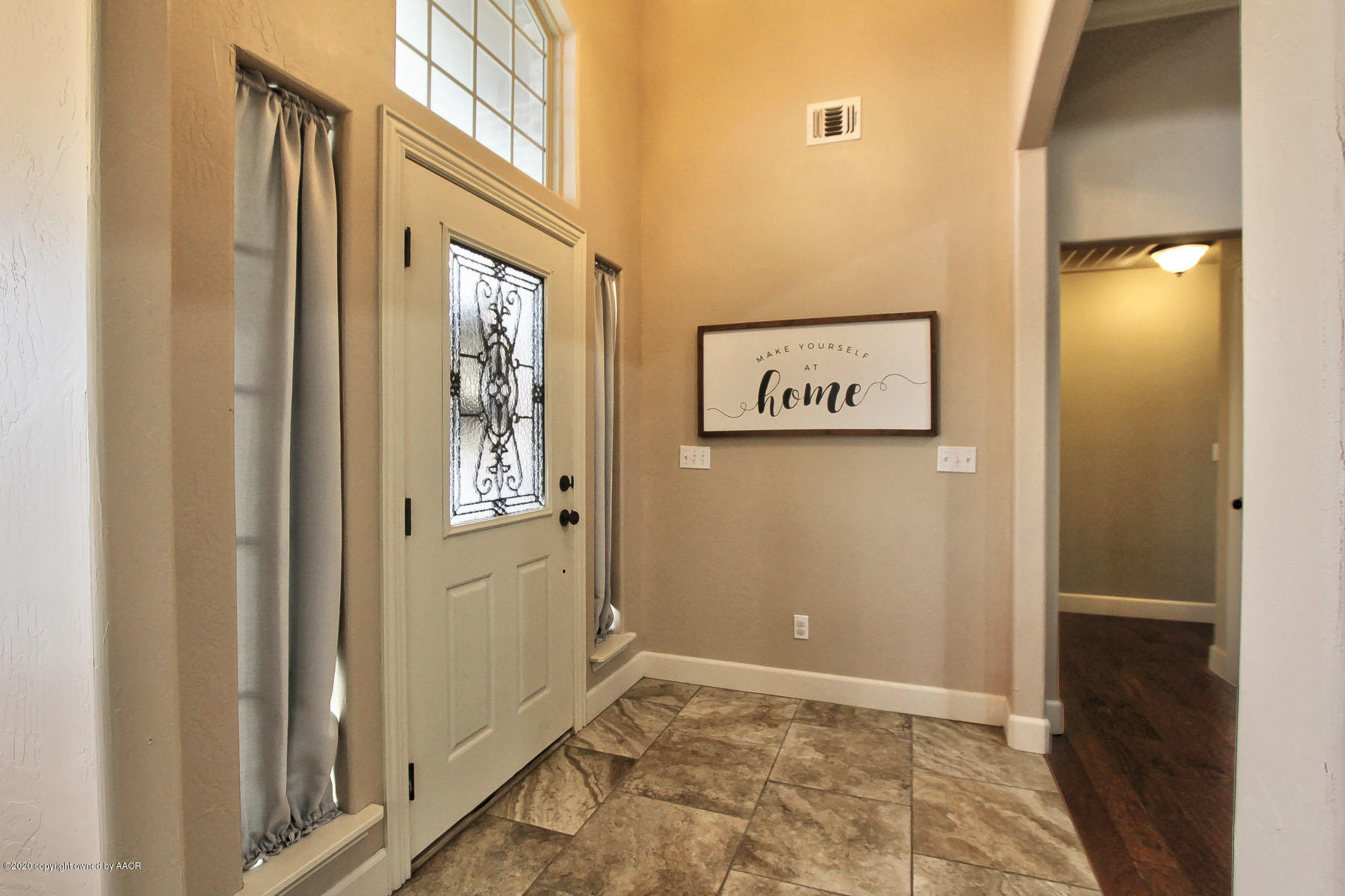 18000 Sundancer Lane Bushland, TX 79124 - Photo 6 of 23 Foyer