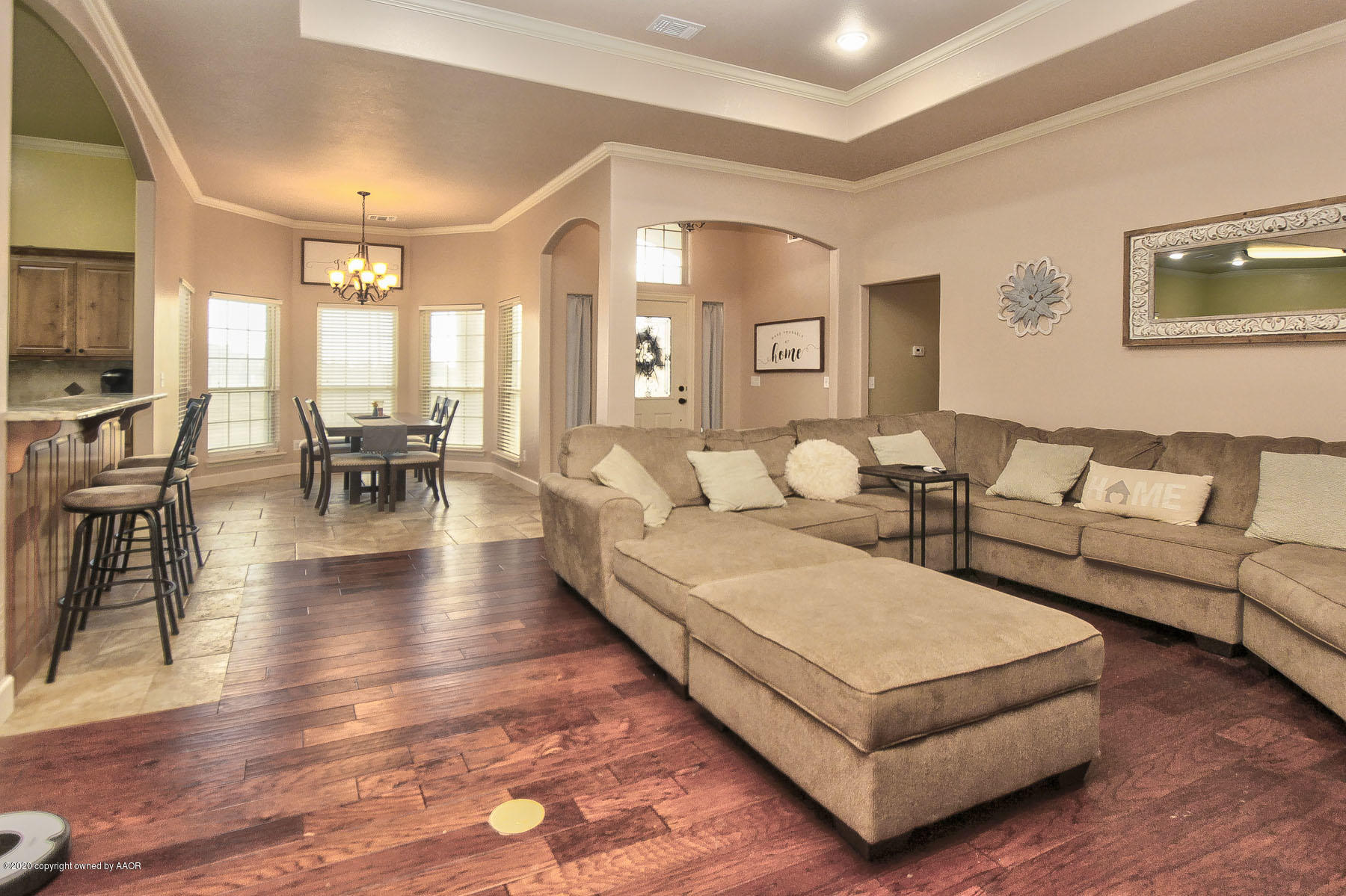 18000 Sundancer Lane Bushland, TX 79124 - Photo 10 of 23 Living Room