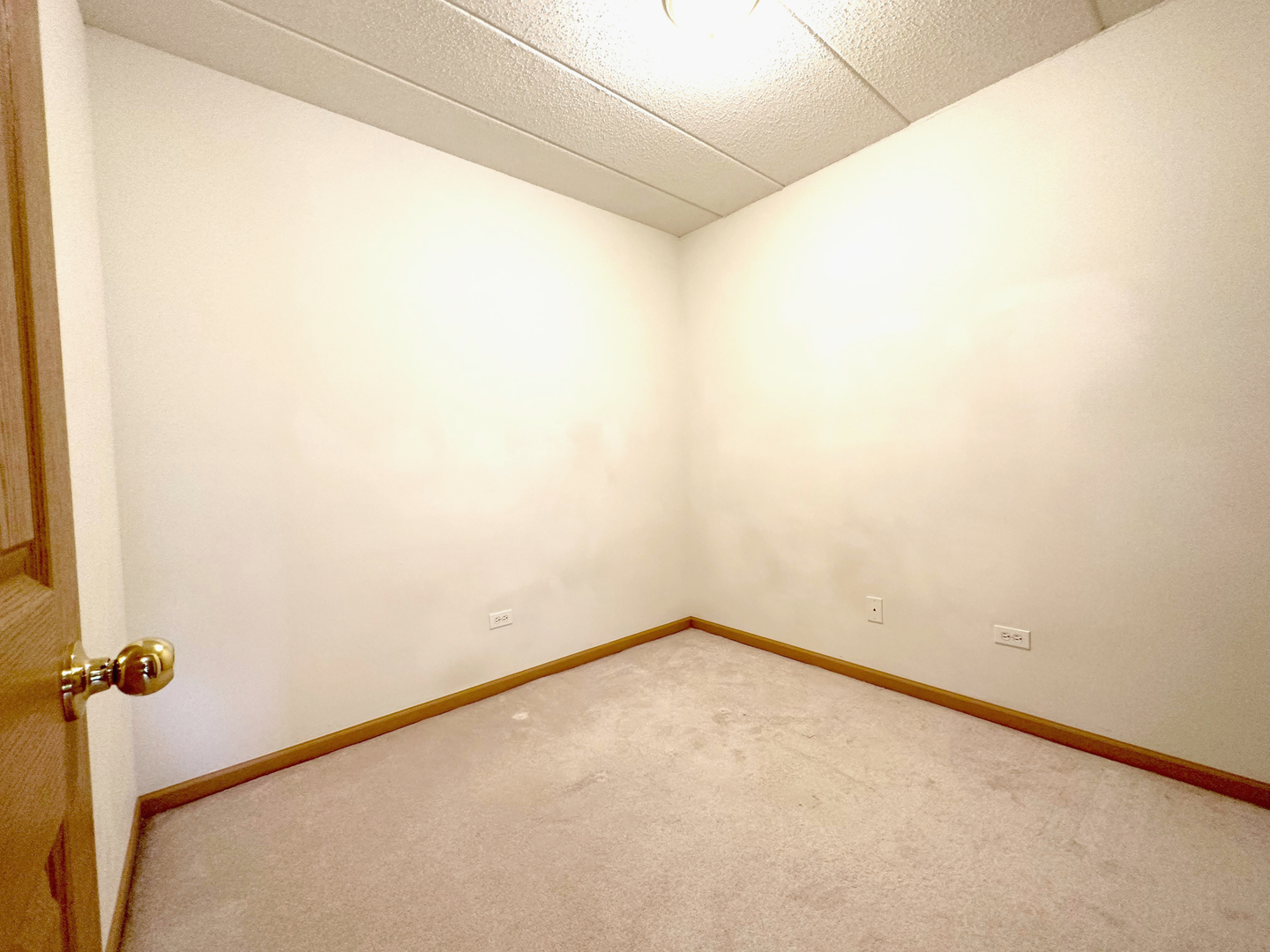 475 West 24th Street, Unit 4G Chicago, IL 60616 - Photo 14 of 20 a view of a small space