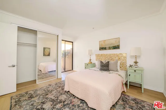 $689,000 | 625 South Berendo Street, Unit 203, Los Angeles, CA 90005