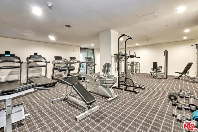 $689,000 | 625 South Berendo Street, Unit 203, Los Angeles, CA 90005