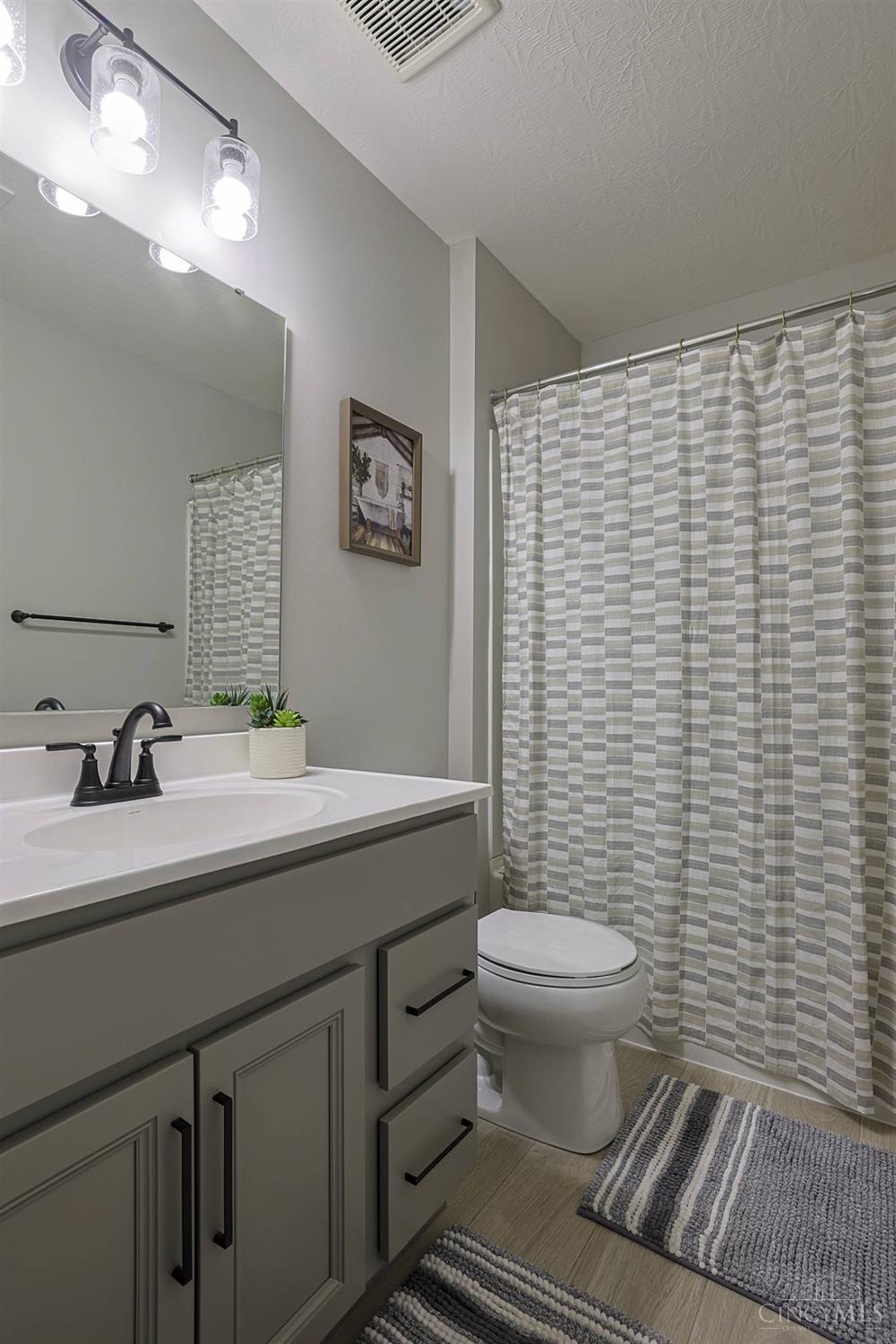 691 Tradition Ridge Cincinnati, OH 45245 - Photo 27 of 38