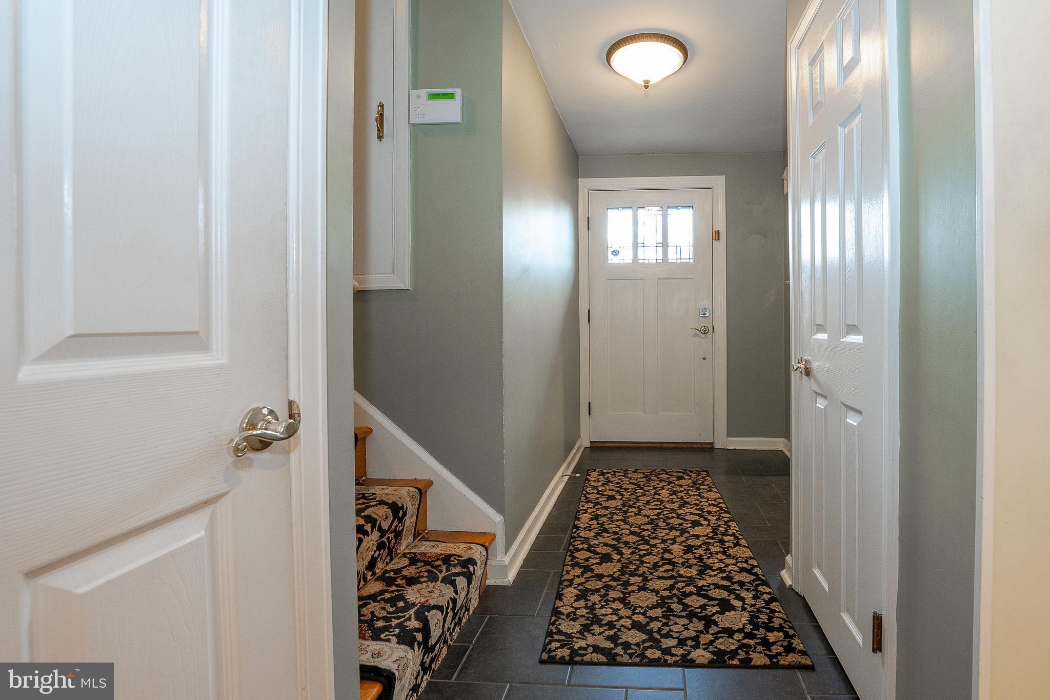 809 Matsons Ford Road Villanova, PA 19085 - Photo 10 of 24 a bathroom with a bathtub and shower