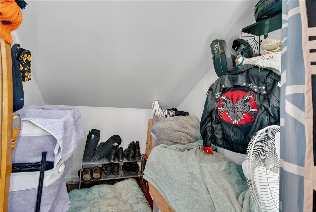 122 Leigh Street Warwick, RI 02889 - Photo 17 of 22