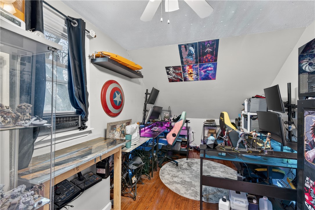 122 Leigh Street Warwick, RI 02889 - Photo 19 of 22