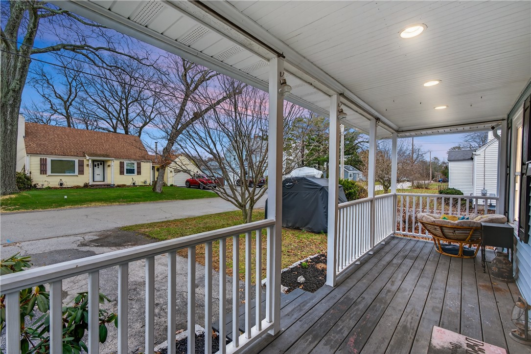 122 Leigh Street Warwick, RI 02889 - Photo 3 of 22