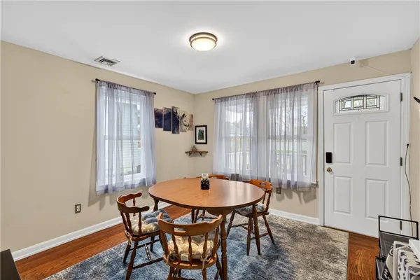 $344,900 | 122 Leigh Street, Warwick, RI 02889