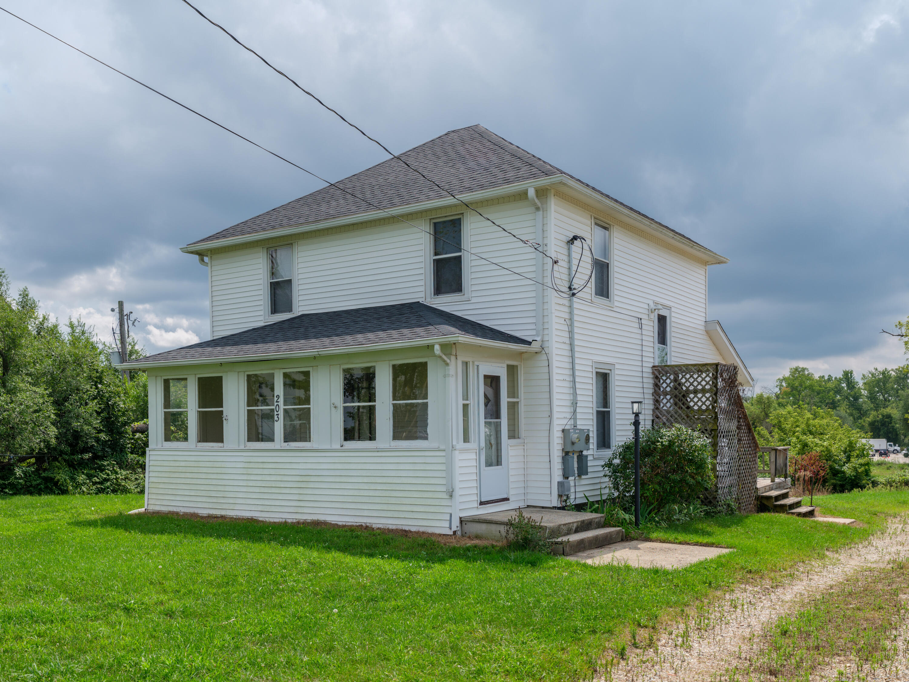 203 Schuring Rd-101