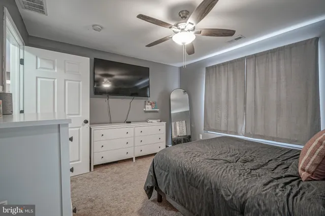 $215,750 | 1114 Tristram Circle, Mantua, NJ 08051