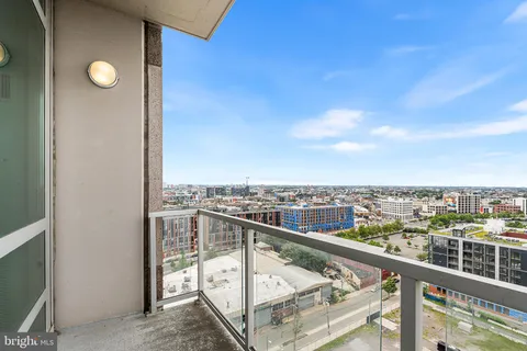 $324,900 | 901 North Penn Street, Unit F1507, Philadelphia, PA 19123