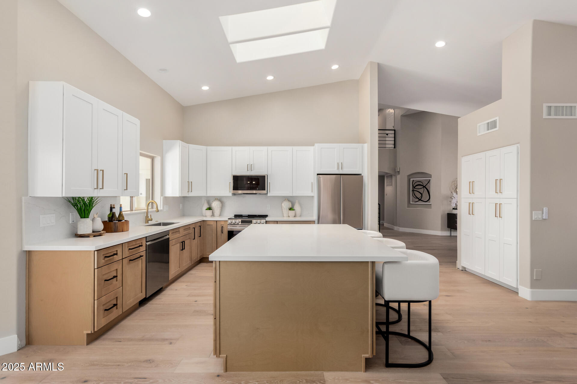 1825 East Marilyn Road Phoenix, AZ 85022 - Photo 12 of 52 18 - Marilyn