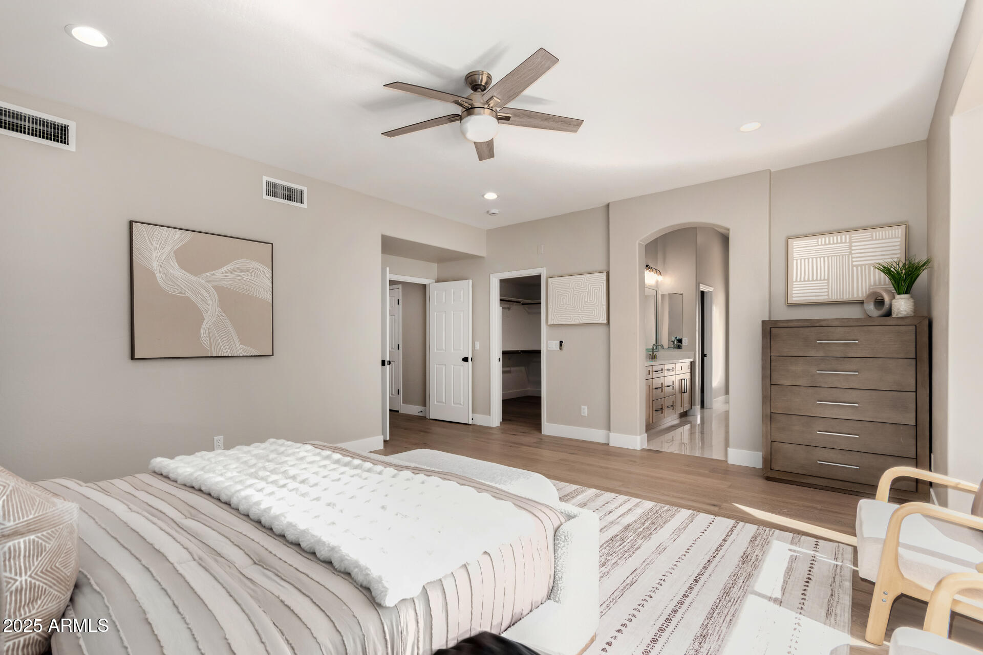 1825 East Marilyn Road Phoenix, AZ 85022 - Photo 17 of 52 24 - Marilyn