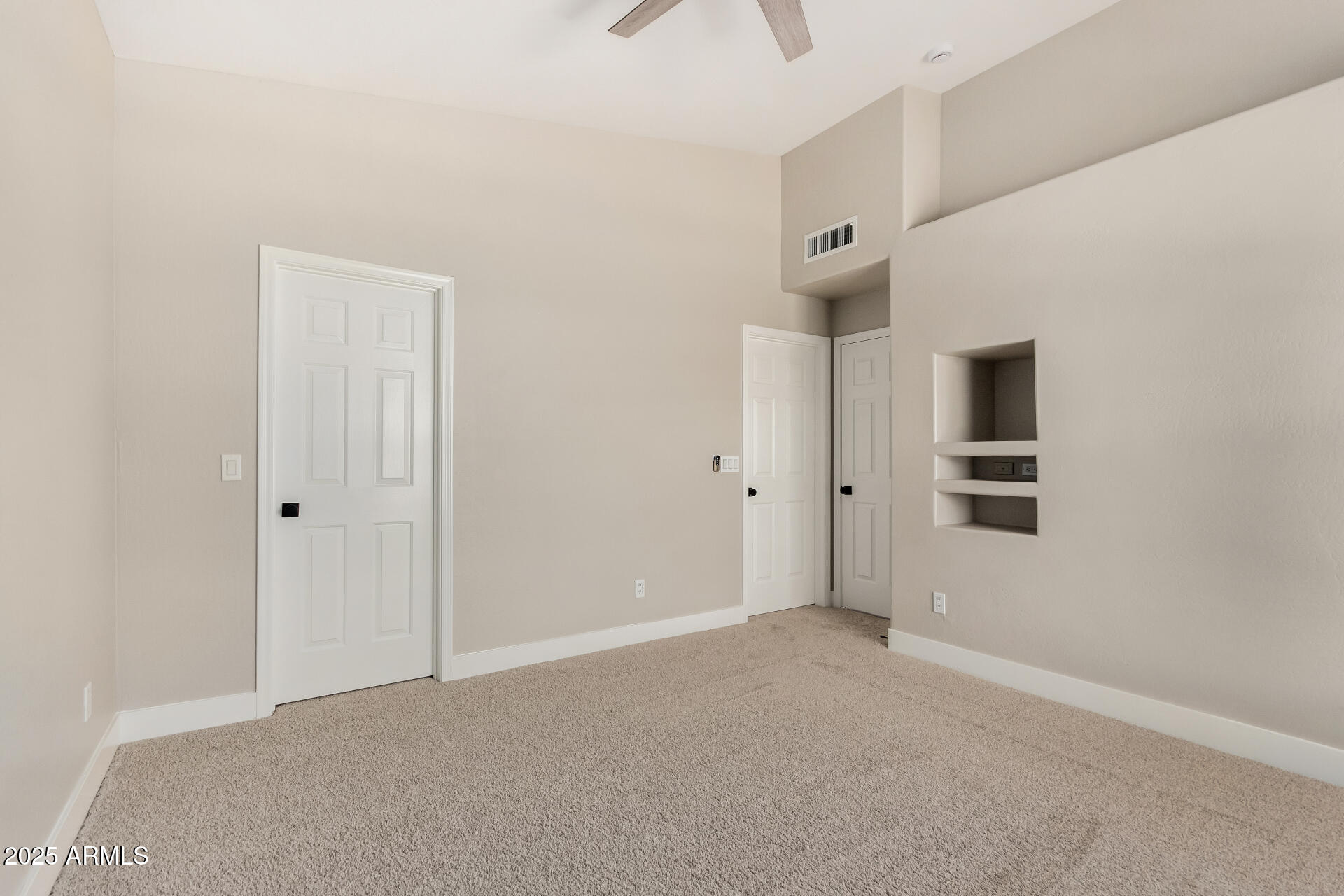 1825 East Marilyn Road Phoenix, AZ 85022 - Photo 38 of 52 45 - Marilyn