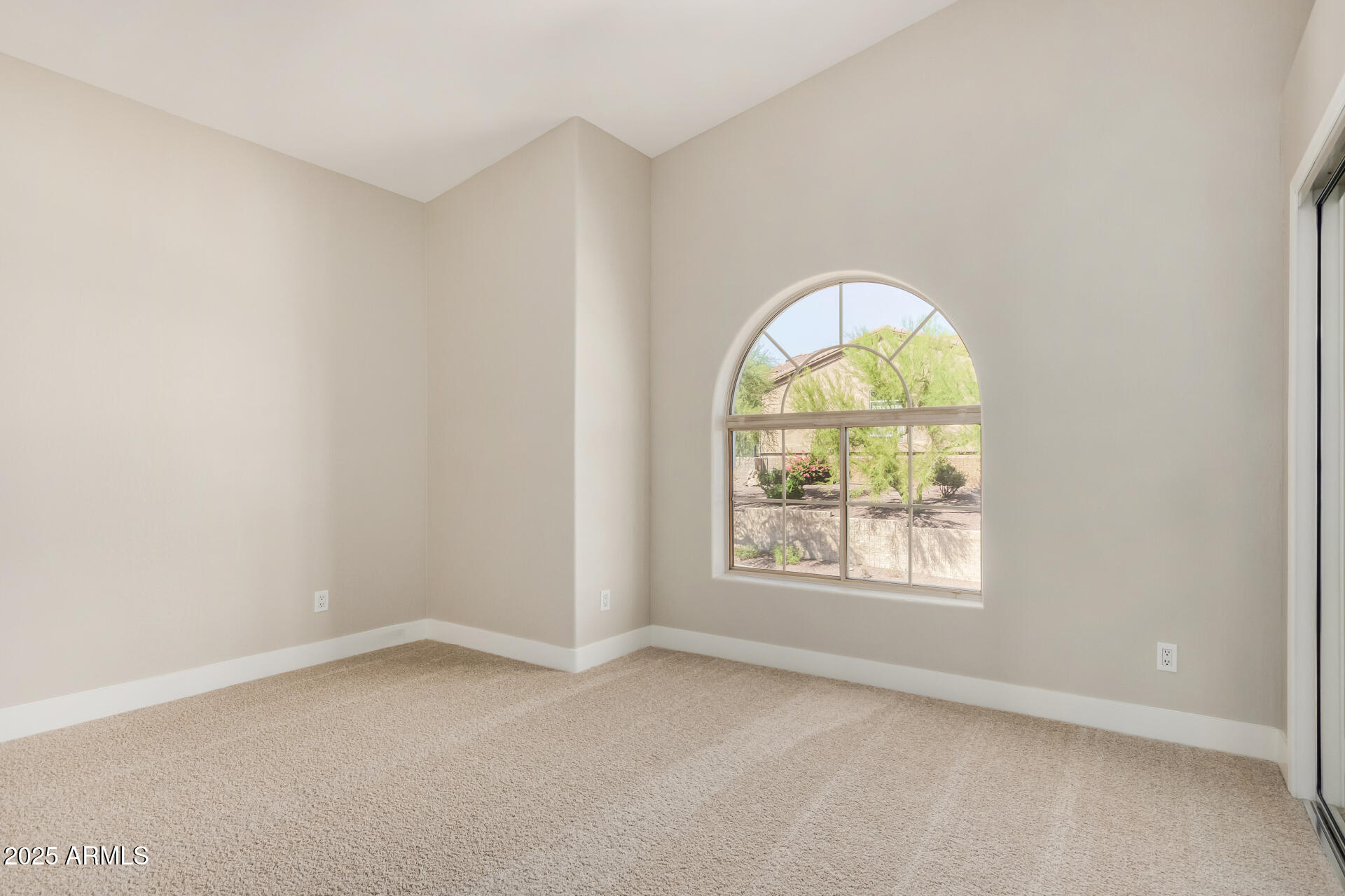 1825 East Marilyn Road Phoenix, AZ 85022 - Photo 40 of 52 47 - Marilyn