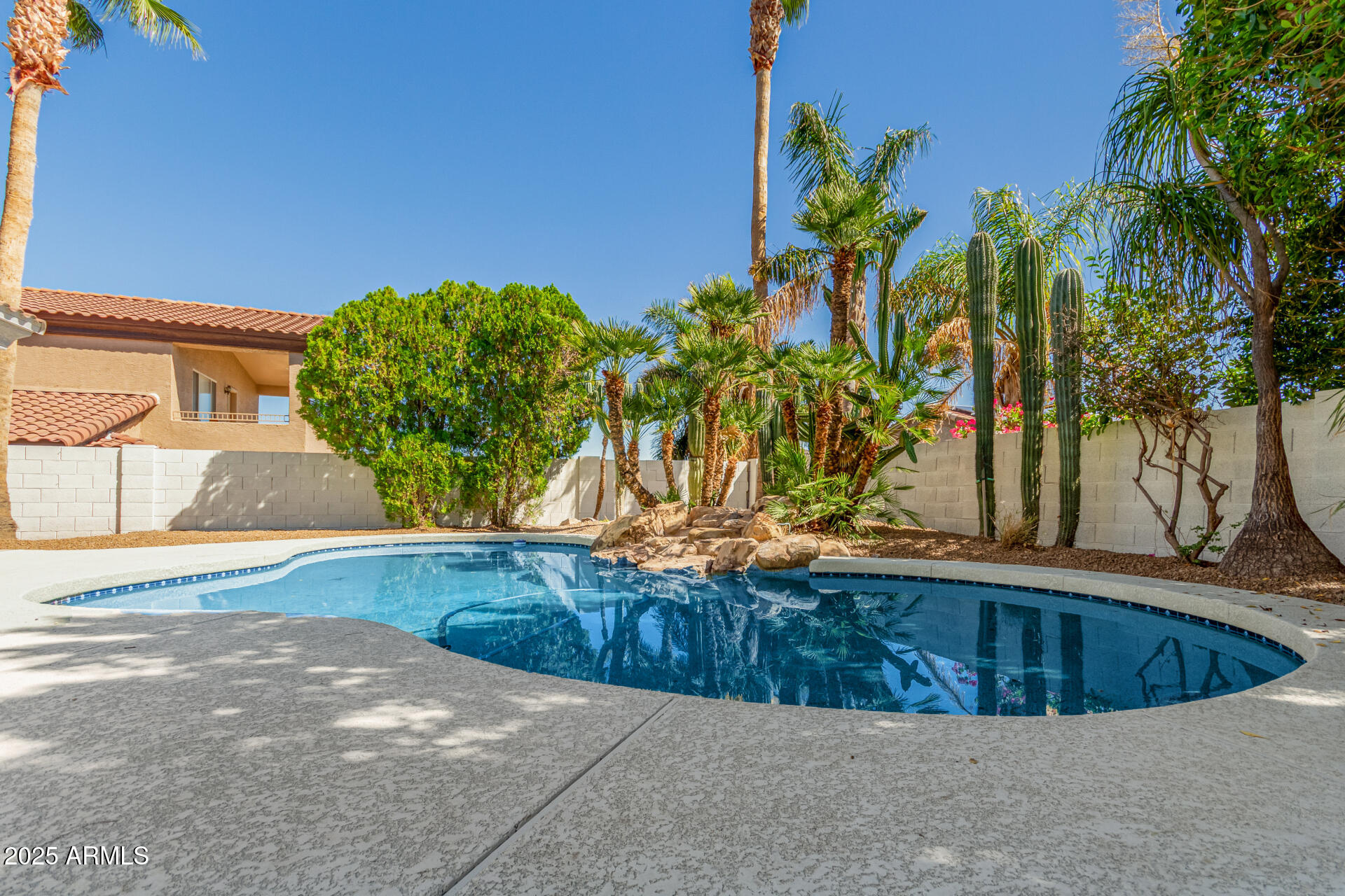 1825 East Marilyn Road Phoenix, AZ 85022 - Photo 51 of 52 60 - Marilyn