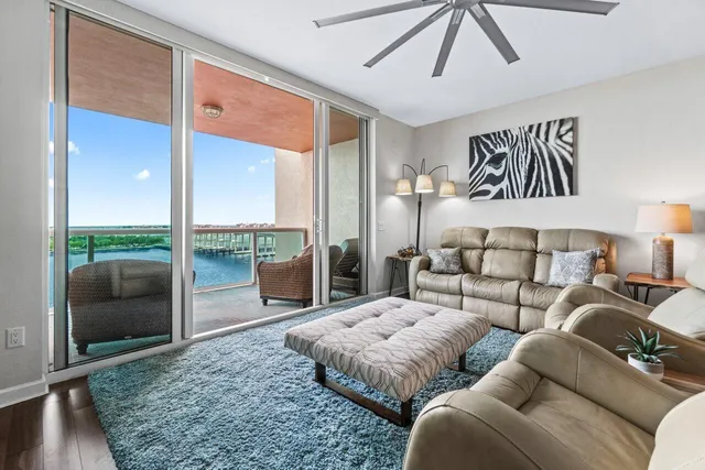 $4,250 | 2640 Lake Shore Drive, Unit 908, Riviera Beach, FL 33404