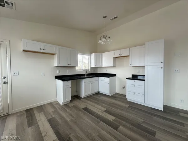 $2,060 | 6504 Eagle Creek Lane, Las Vegas, NV 89156