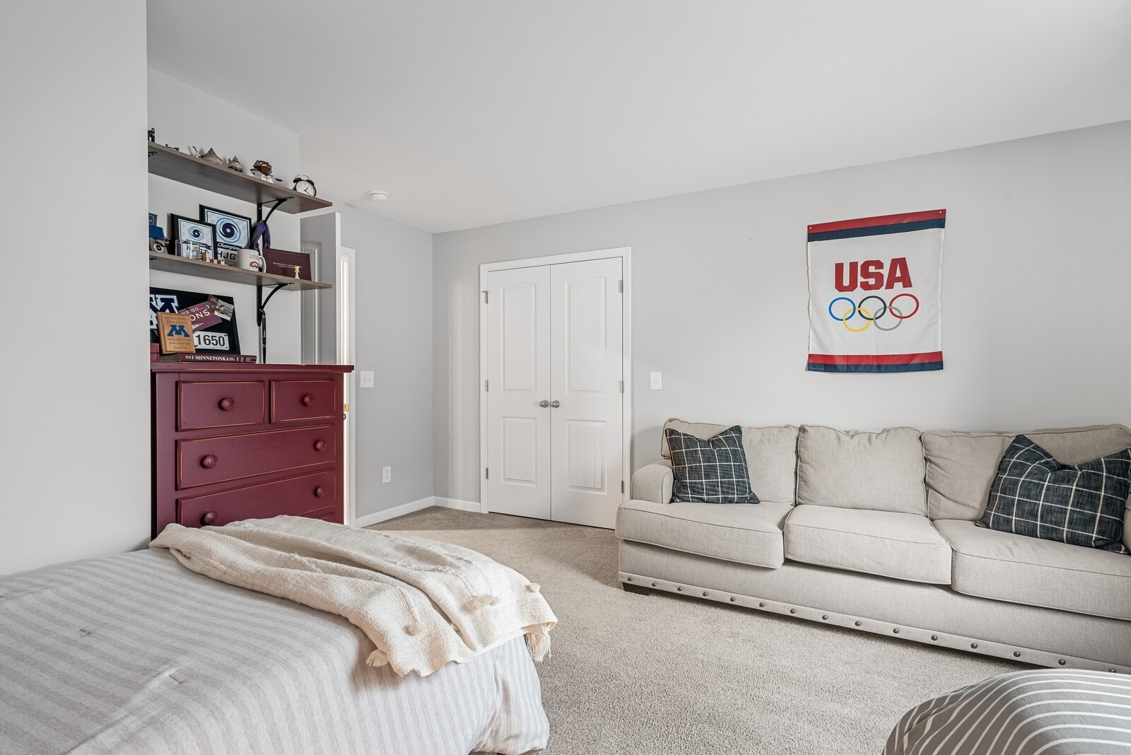 6004 Venable Court Fairview, TN 37062 - Photo 15 of 27 a bedroom with a bed and a couch