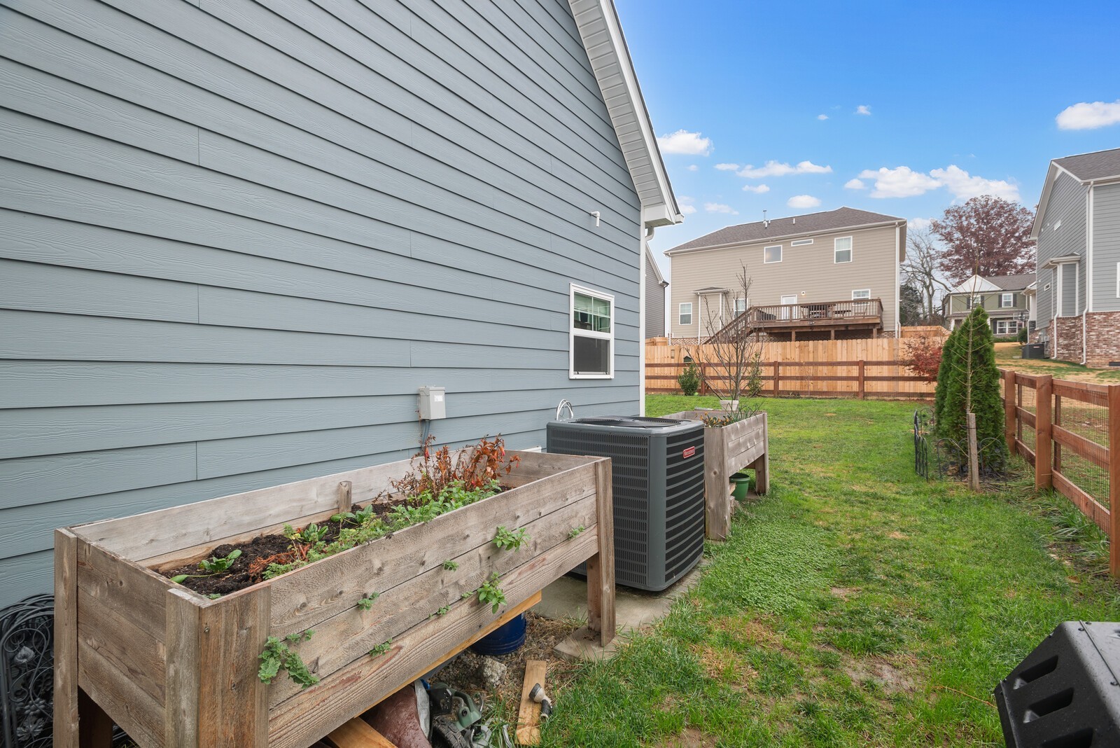 6004 Venable Court Fairview, TN 37062 - Photo 27 of 27 a front view of a house with garden