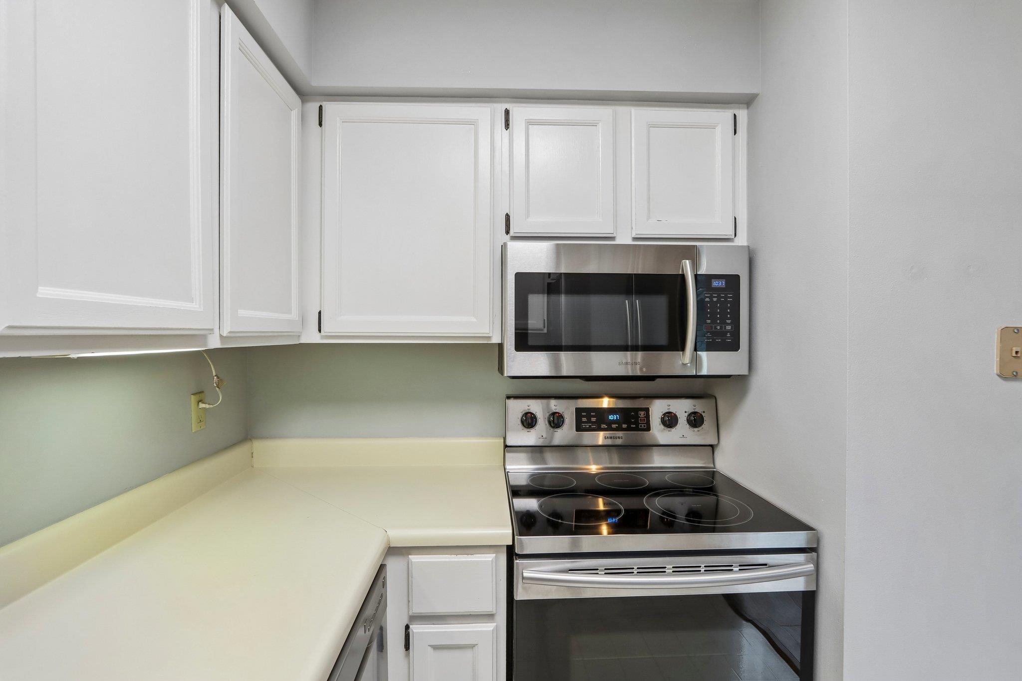 6922 Park Ridge Drive Madison, WI 53719 - Photo 18 of 45