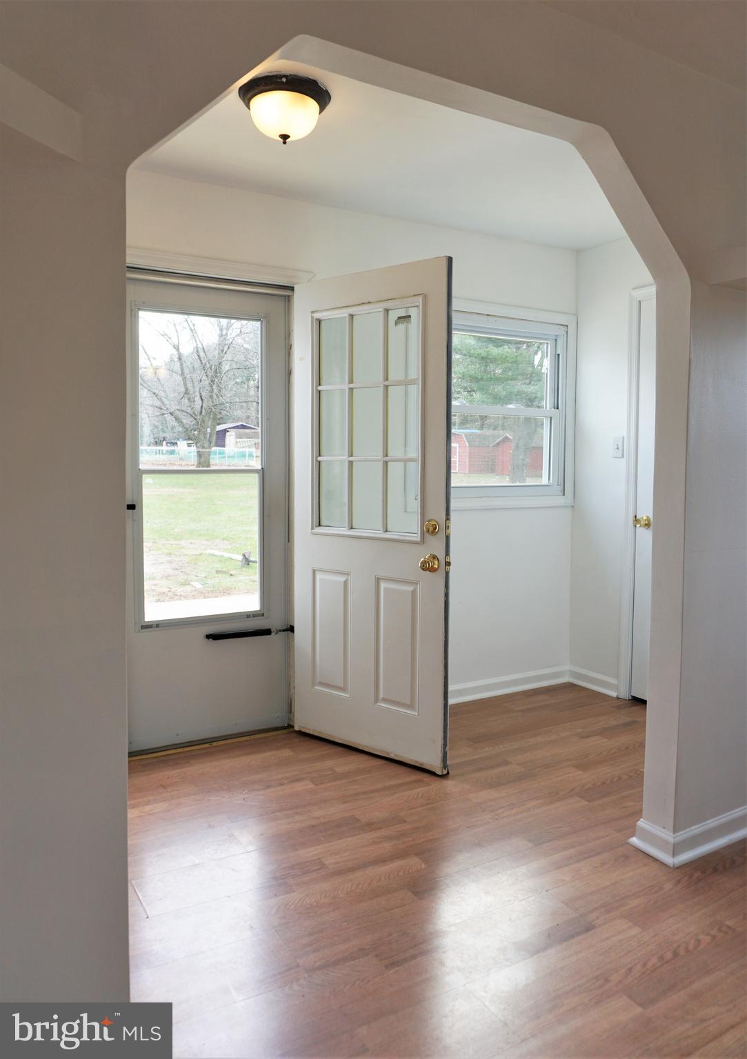 3328 Dublin Manor Road Street, MD 21154 - Photo 20 of 45 Mudroom
