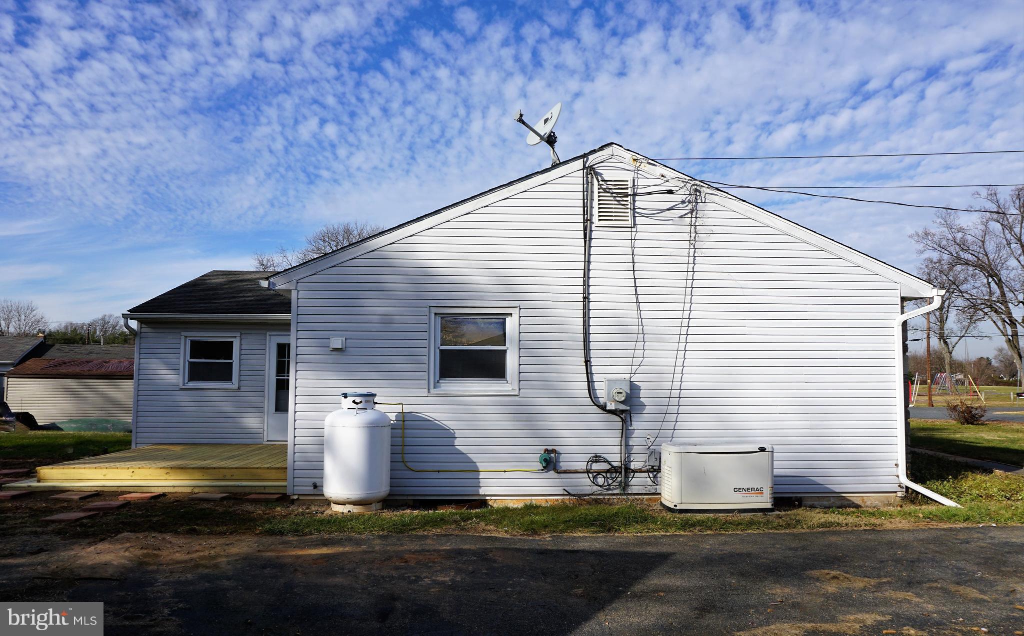 3328 Dublin Manor Road Street, MD 21154 - Photo 8 of 45 Generator