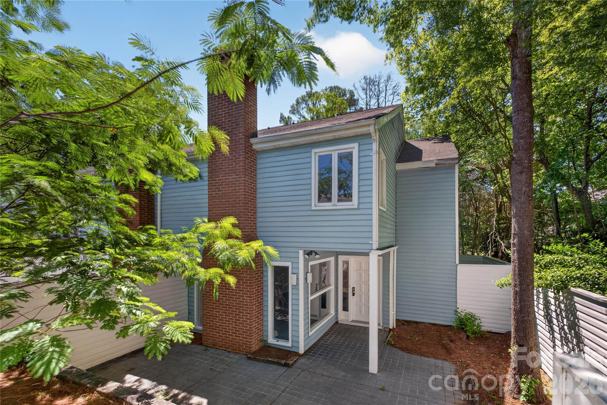 1610 Renard Ridge Road Charlotte, NC 28212 - Photo 2 of 24