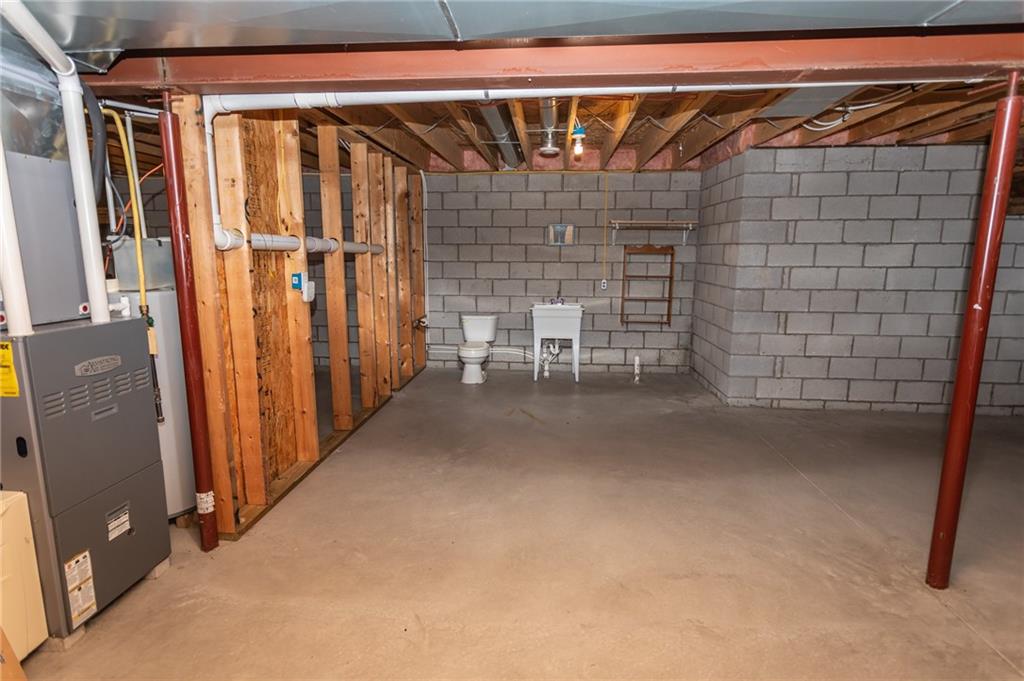 320 Dixon Boulevard Uniontown, PA 15401 - Photo 28 of 31